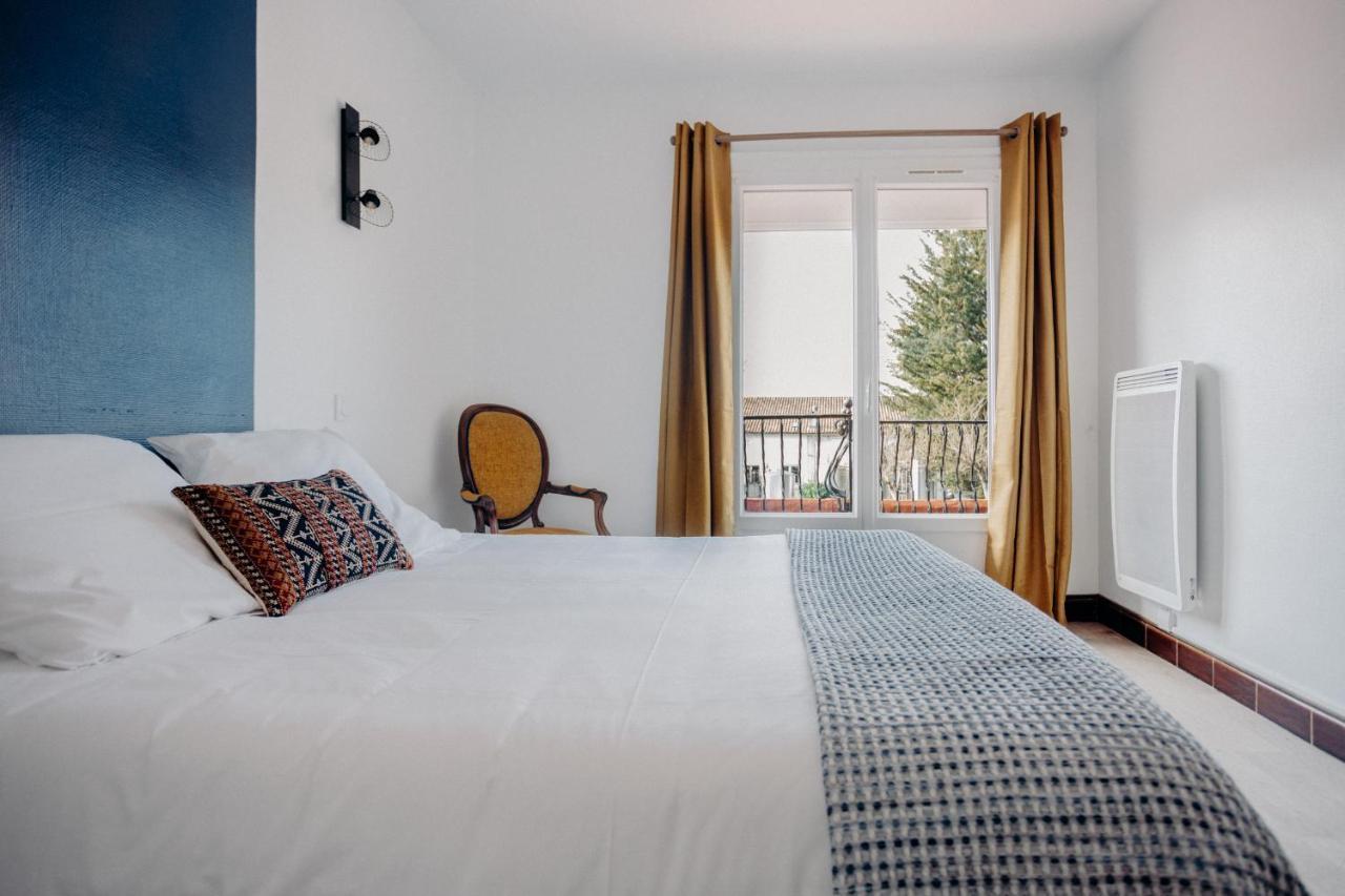 Logis Hotel Restaurant Espelletenia Larceveau-Arros-Cibits المظهر الخارجي الصورة