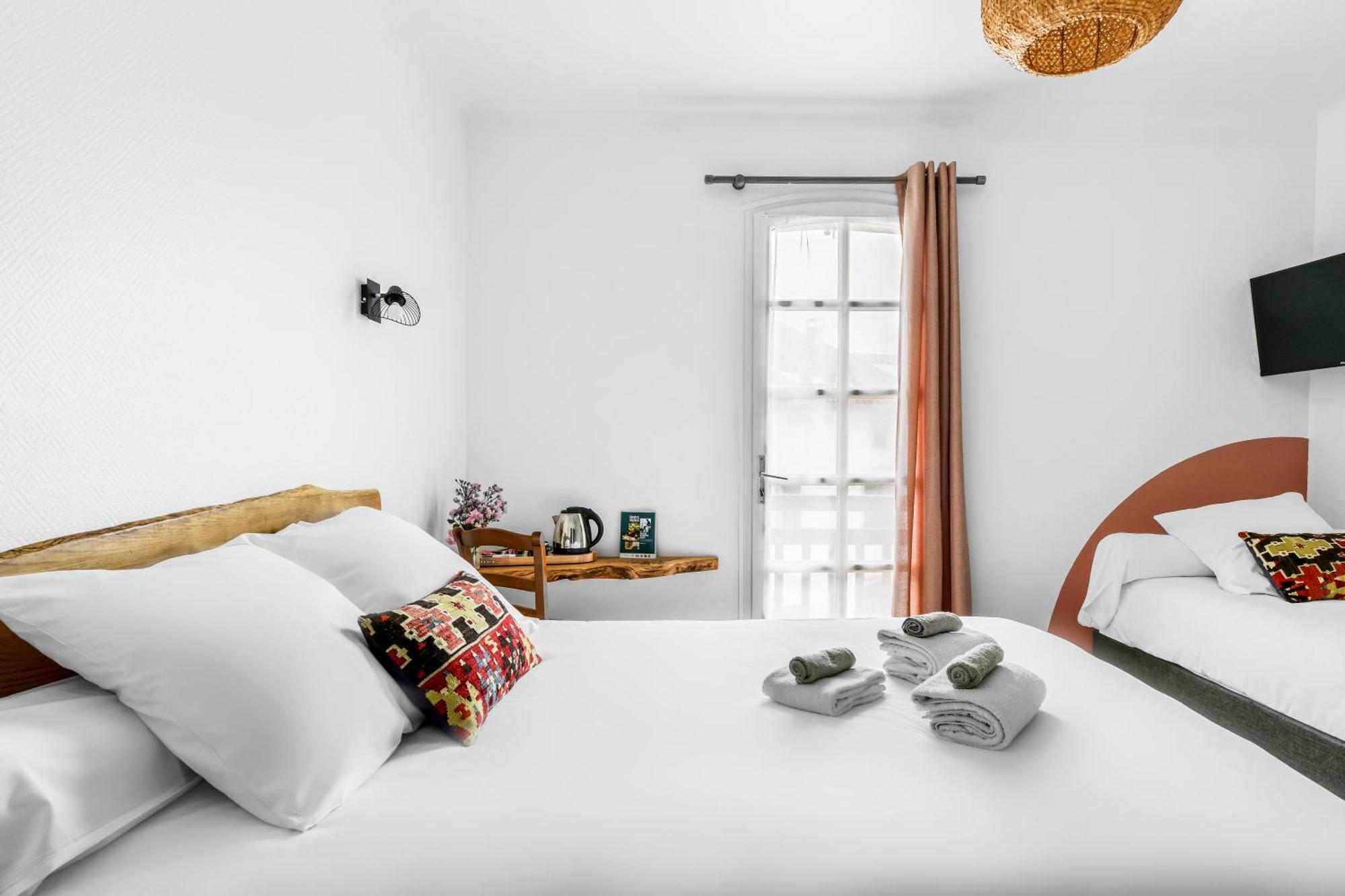Logis Hotel Restaurant Espelletenia Larceveau-Arros-Cibits المظهر الخارجي الصورة