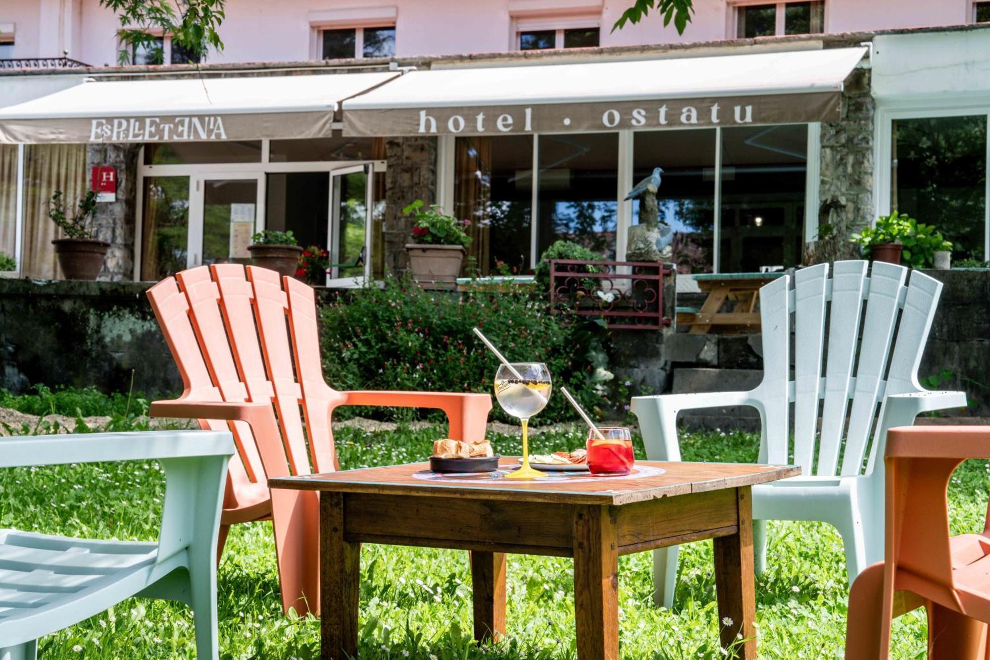 Logis Hotel Restaurant Espelletenia Larceveau-Arros-Cibits المظهر الخارجي الصورة