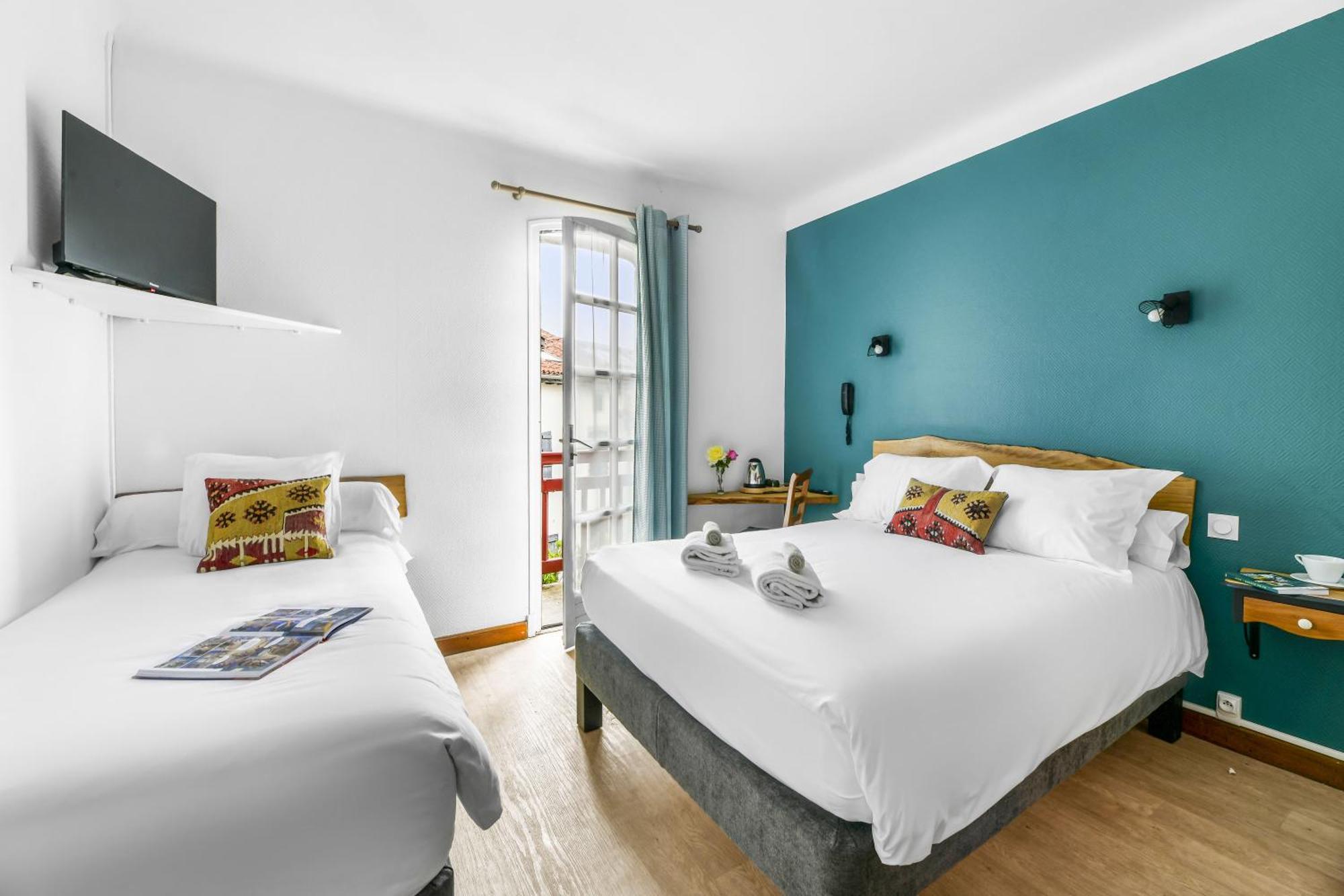 Logis Hotel Restaurant Espelletenia Larceveau-Arros-Cibits المظهر الخارجي الصورة